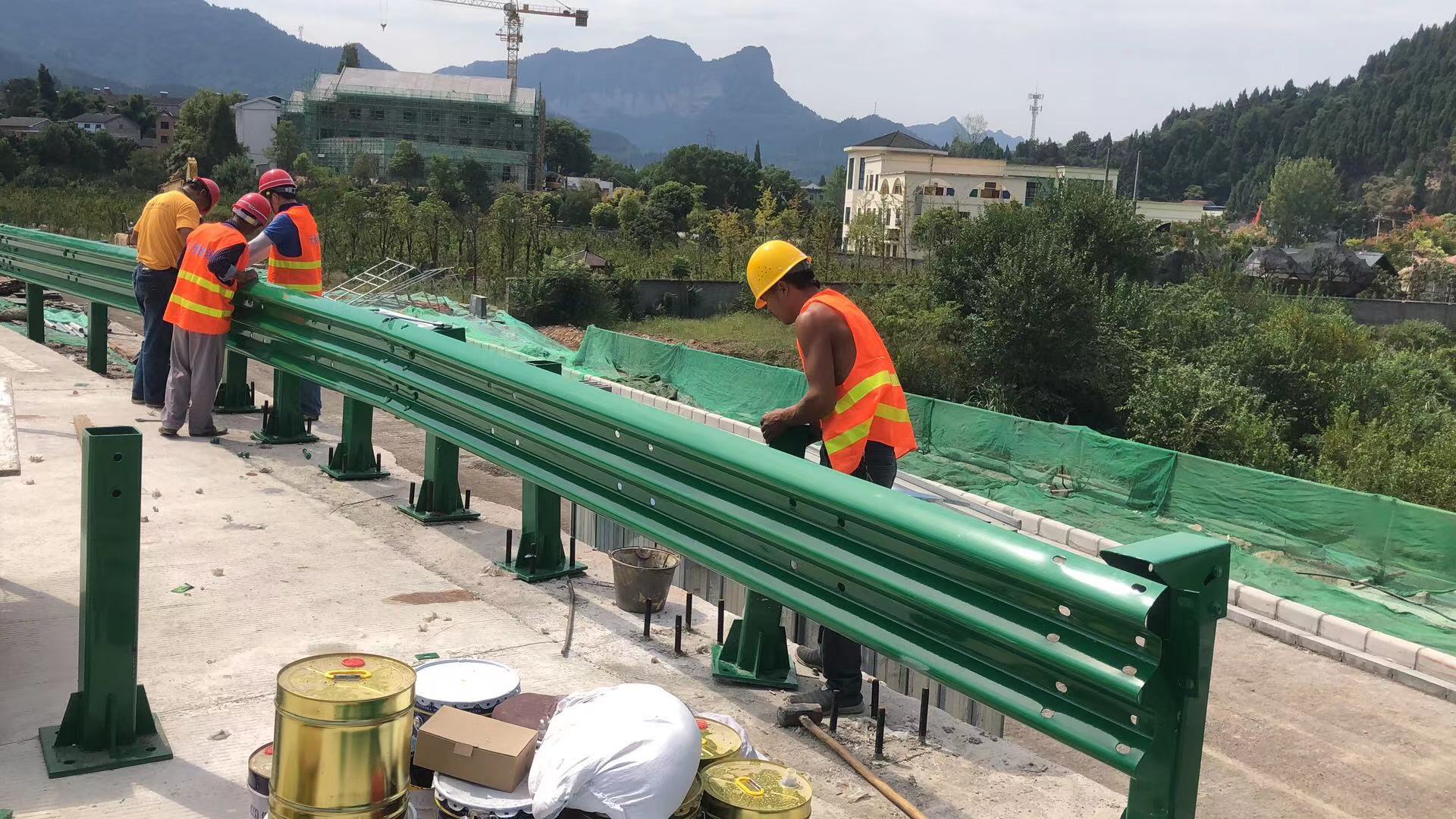 若尔盖县双波波形护栏热镀锌波形护栏 - 推荐